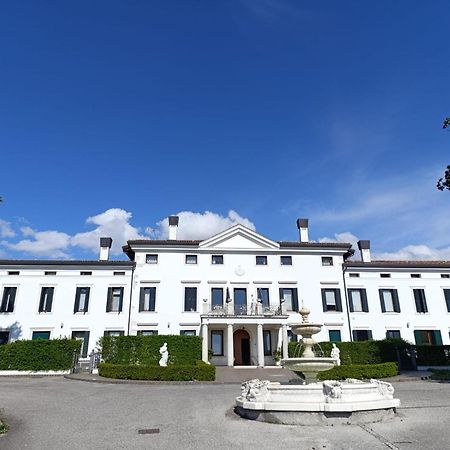 Villa Marini Trevisan Aviano Bagian luar foto