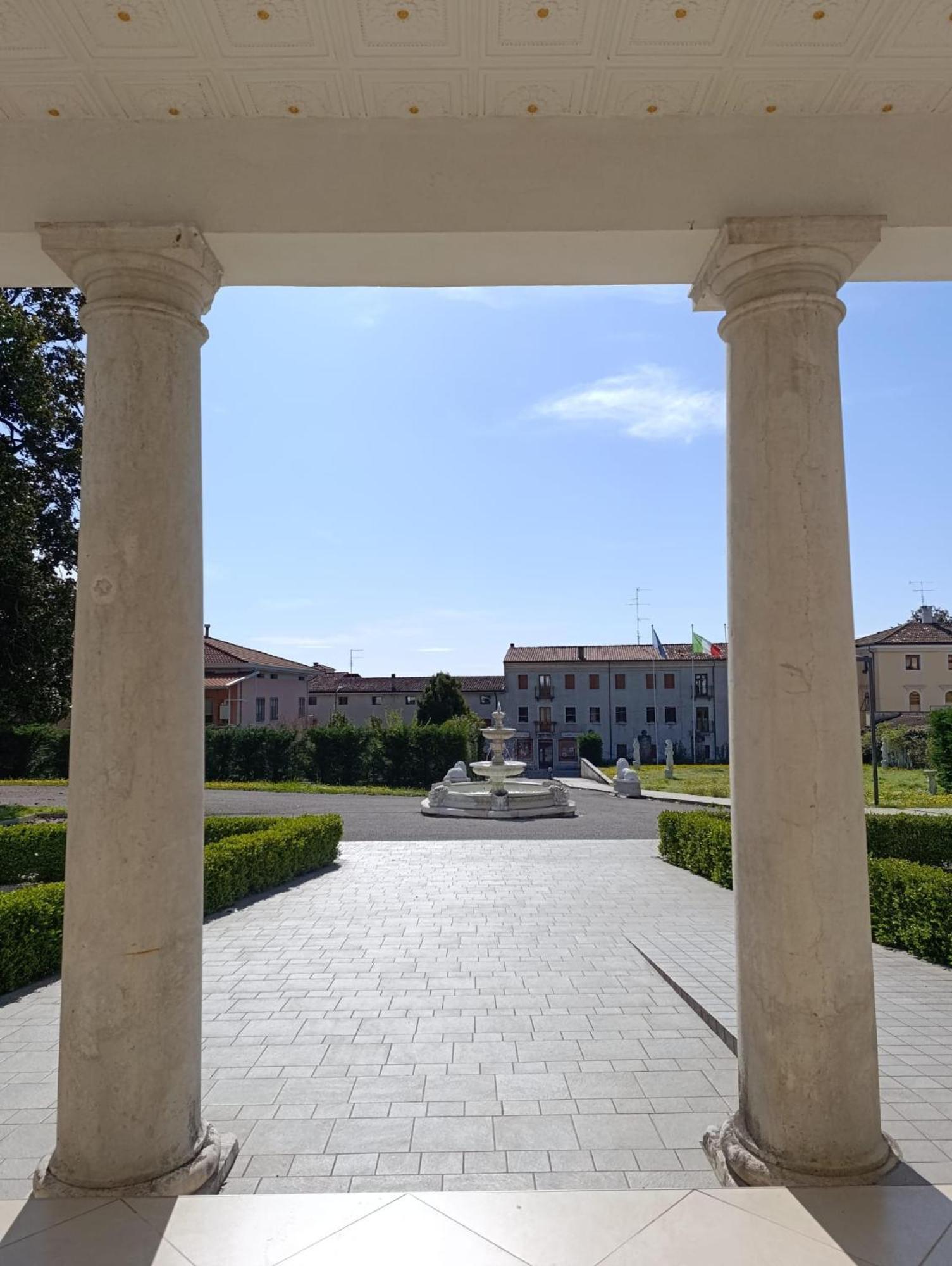 Villa Marini Trevisan Aviano Bagian luar foto