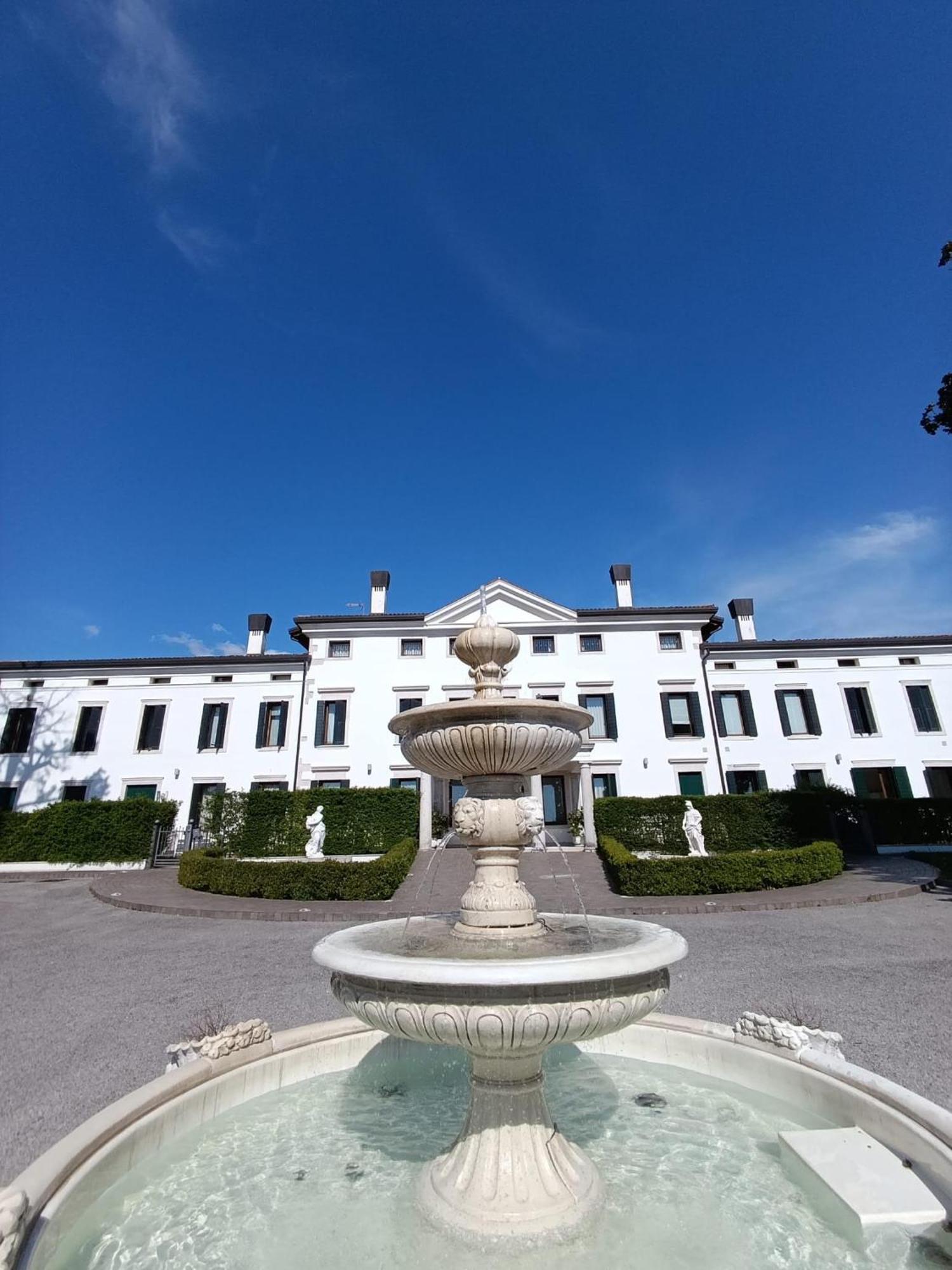 Villa Marini Trevisan Aviano Bagian luar foto