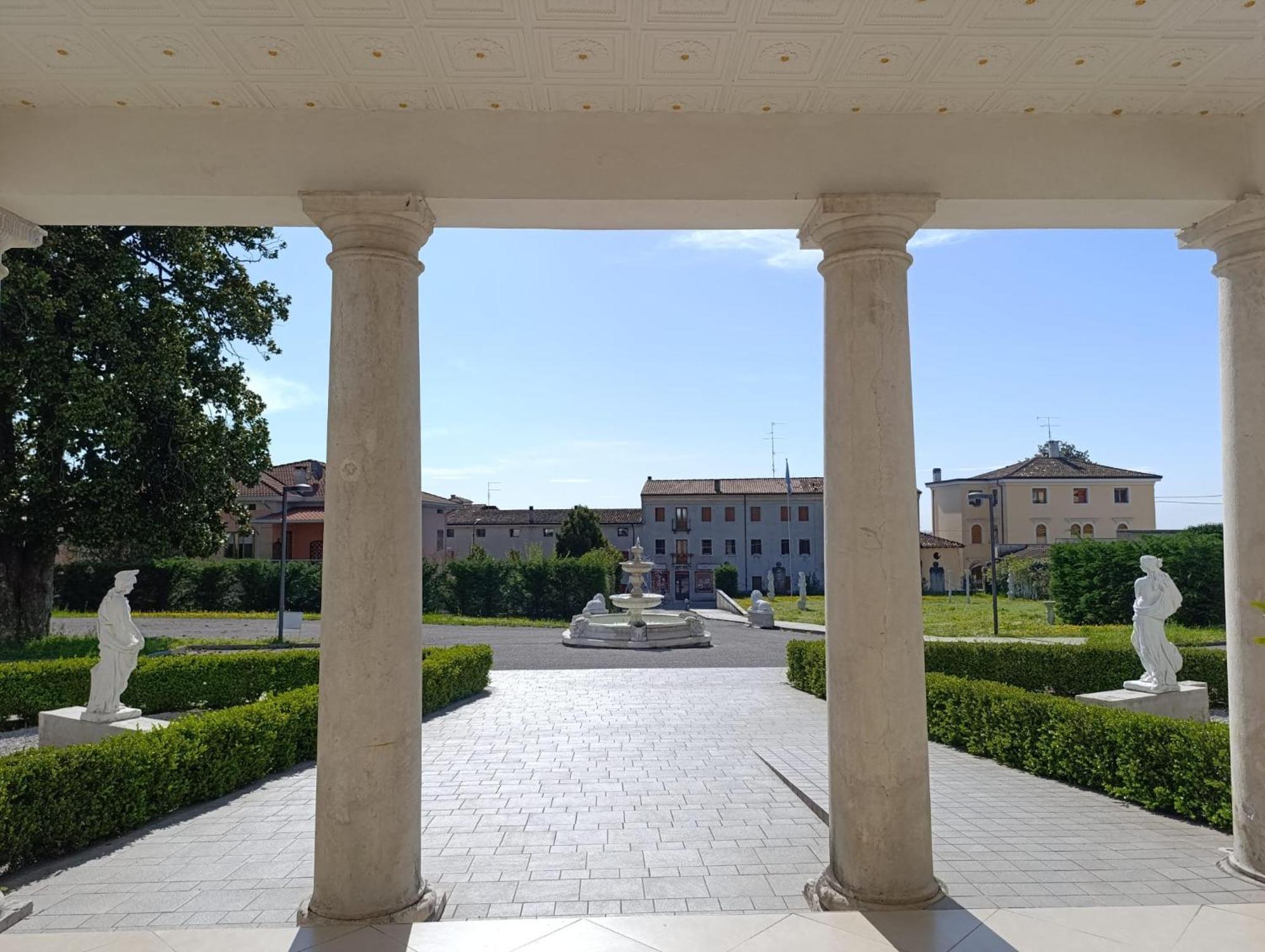 Villa Marini Trevisan Aviano Bagian luar foto