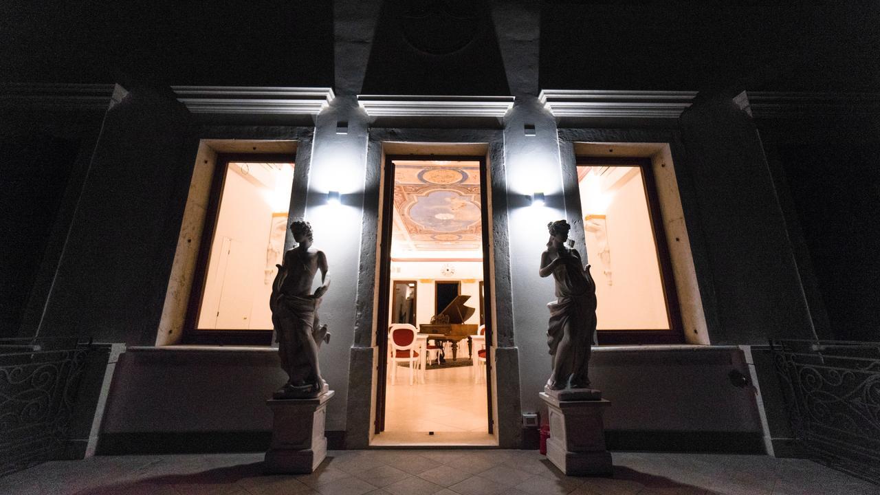 Villa Marini Trevisan Aviano Bagian luar foto